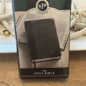 New in package sealed king James version Holy Bible giant print Bible soft leath